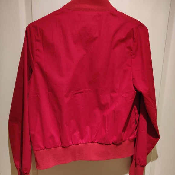 Lightweight red jacket - Picture 3 of 3